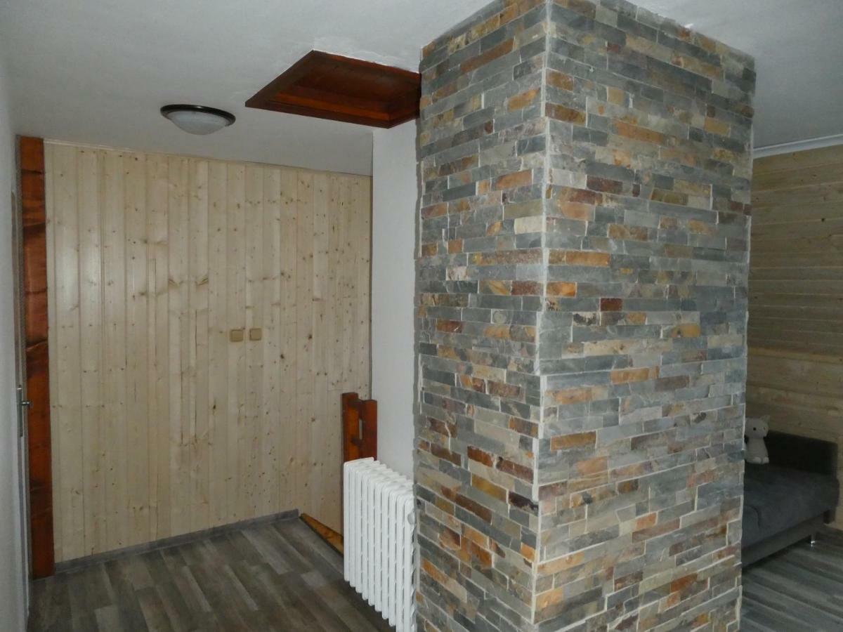 Jizdarna Malenovice Apartment Malenovice  Exterior photo